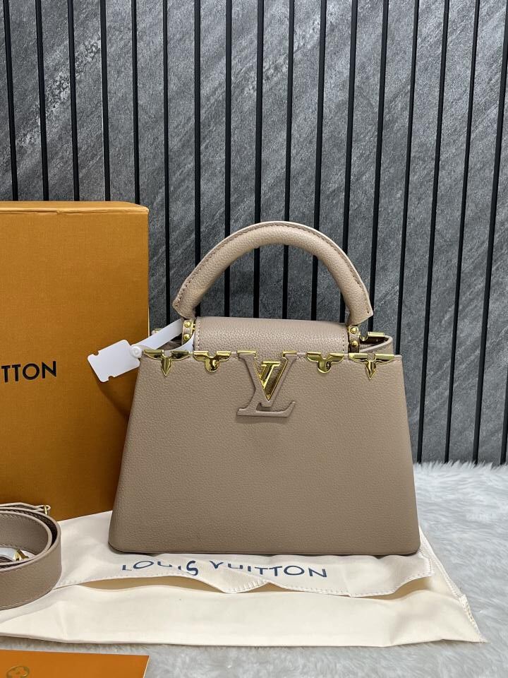 LOUIS VUITTON TAURILLON EMBELLISHED FLOWER CROWN CAPUCINES MM