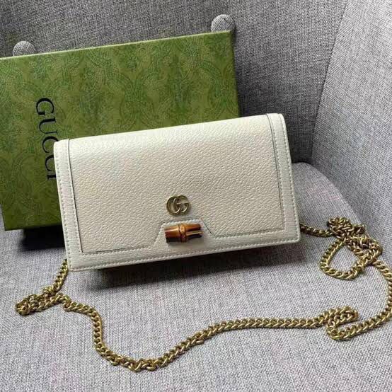 Gucci Diana wallet on chain in leather