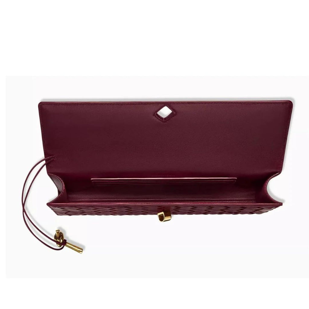 BOTTEGA VENETA Long Andiamo intrecciato leather clutch