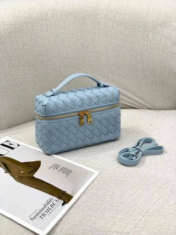 BOTTEGA VENETA Shoulder Bag woman