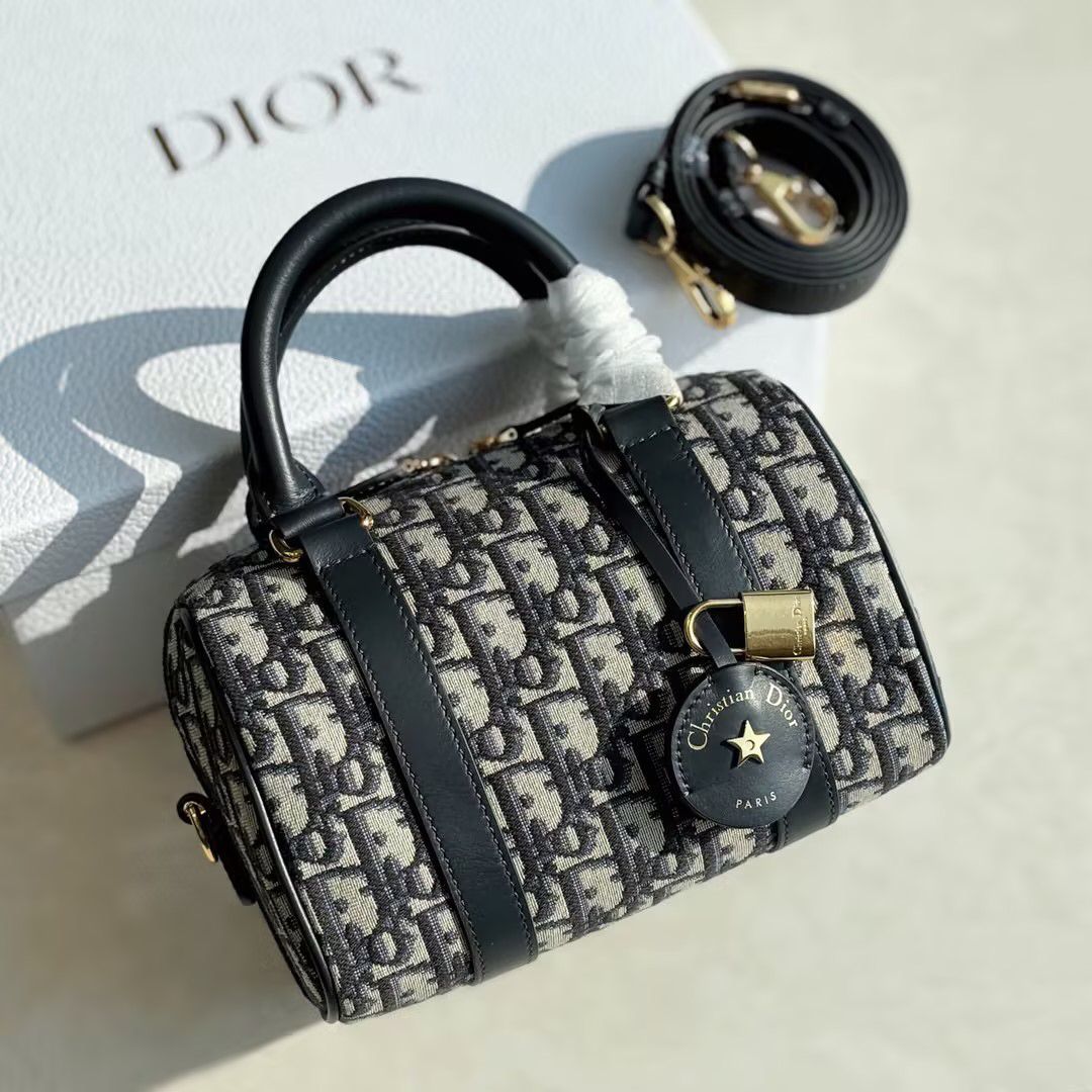 Dior Groove 20 Bag Dior Oblique Jacquard