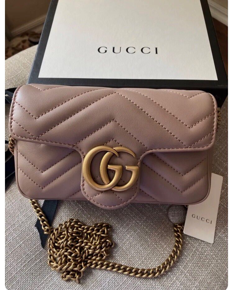 Gucci GG Marmont matelassé leather bag