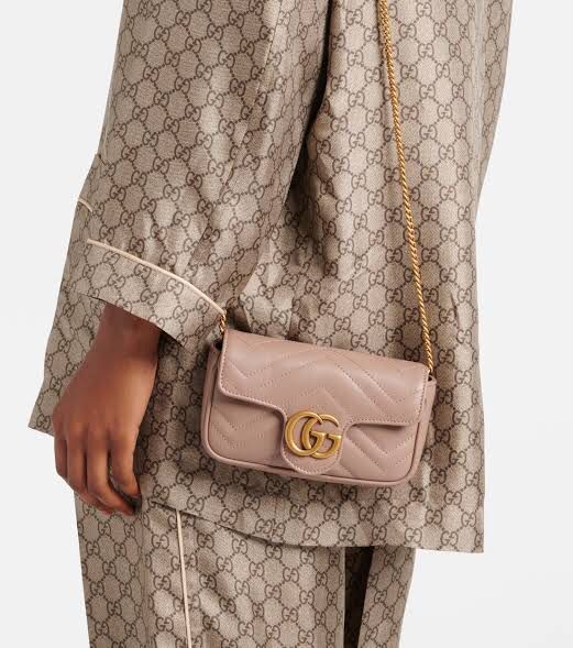 Gucci GG Marmont matelassé leather bag