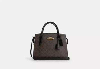 Coach Andrea Carryall – Signature Canvas